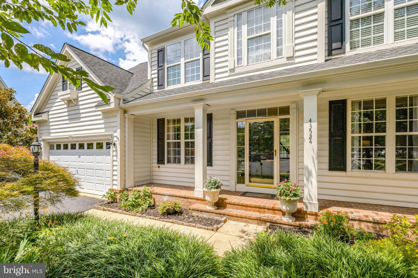 43524 CLIVEDON CT, ASHBURN, Virginia 20147, 5 Bedrooms Bedrooms, ,3 BathroomsBathrooms,Residential,For sale,43524 CLIVEDON CT,VALO2103070 MLS # VALO2103070