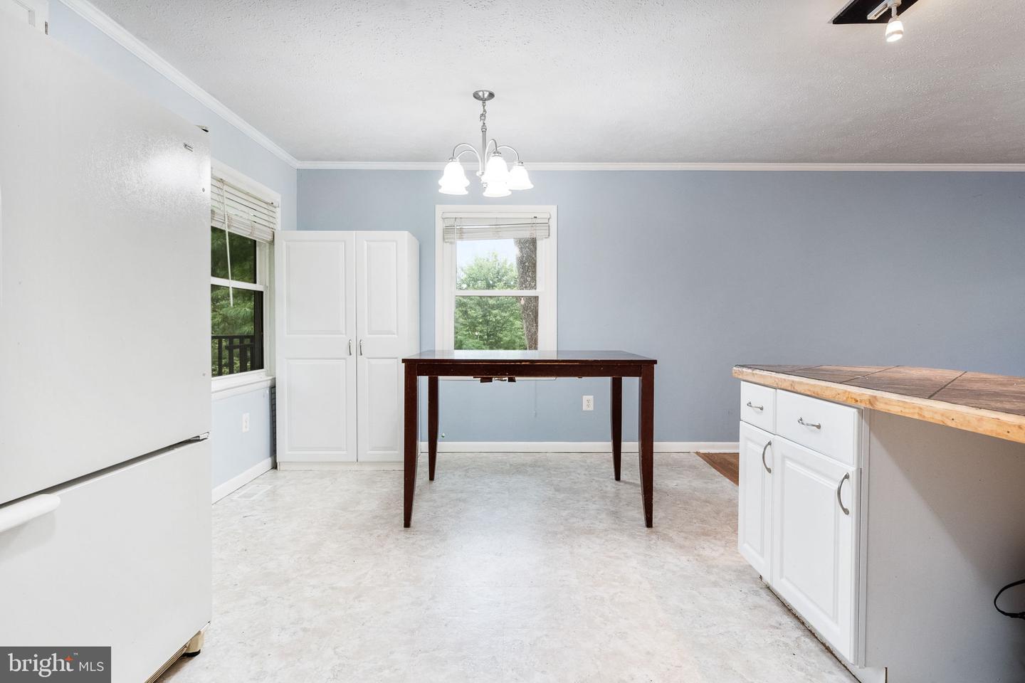 1 BEECH DR, STAFFORD, Virginia 22556, 3 Bedrooms Bedrooms, 6 Rooms Rooms,2 BathroomsBathrooms,Residential,For sale,1 BEECH DR,VAST2041076 MLS # VAST2041076