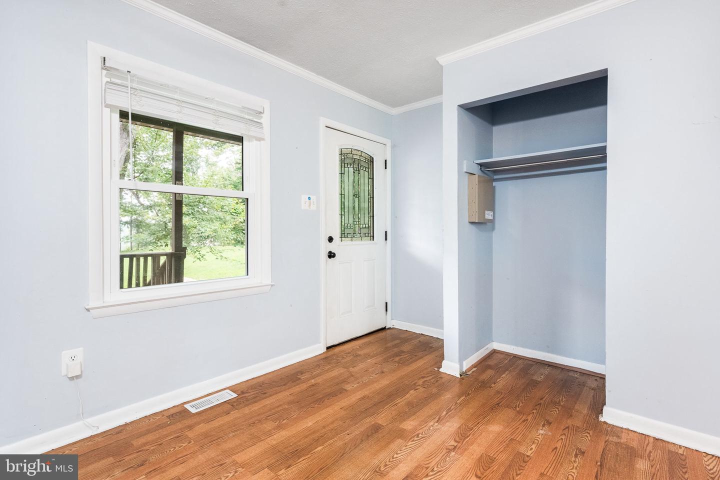 1 BEECH DR, STAFFORD, Virginia 22556, 3 Bedrooms Bedrooms, 6 Rooms Rooms,2 BathroomsBathrooms,Residential,For sale,1 BEECH DR,VAST2041076 MLS # VAST2041076