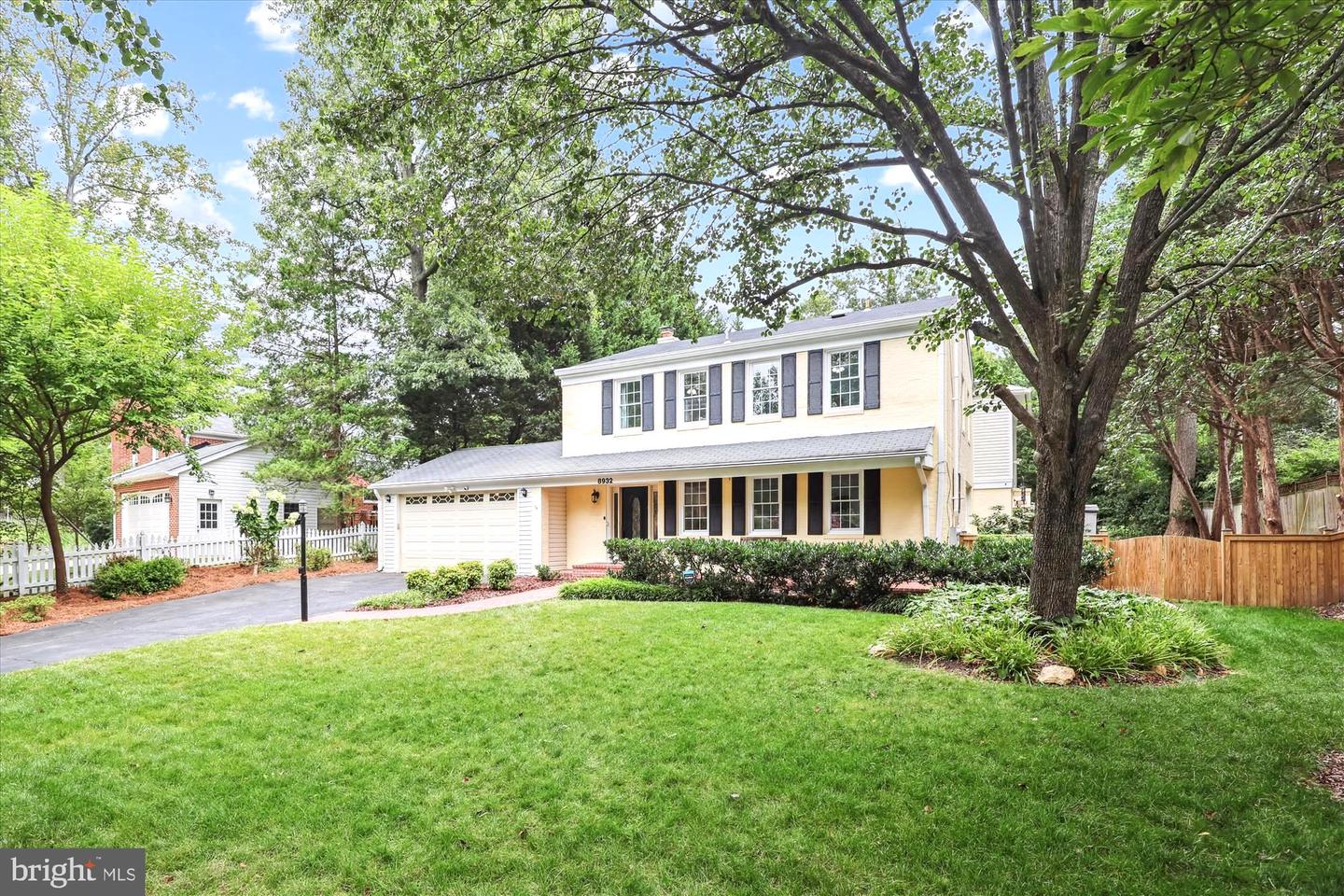 8932 STARK RD, ANNANDALE, Virginia 22003, 4 Bedrooms Bedrooms, ,3 BathroomsBathrooms,Residential,For sale,8932 STARK RD,VAFX2257416 MLS # VAFX2257416