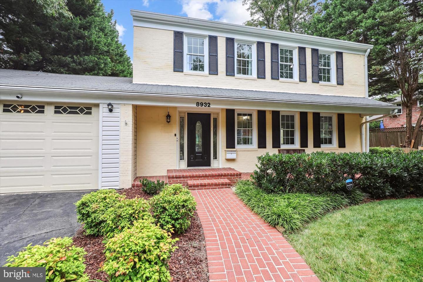 8932 STARK RD, ANNANDALE, Virginia 22003, 4 Bedrooms Bedrooms, ,3 BathroomsBathrooms,Residential,For sale,8932 STARK RD,VAFX2257416 MLS # VAFX2257416