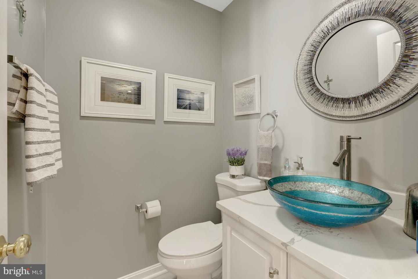 2711 BARONHURST DR, VIENNA, Virginia 22181, 4 Bedrooms Bedrooms, ,3 BathroomsBathrooms,Residential,For sale,2711 BARONHURST DR,VAFX2257498 MLS # VAFX2257498