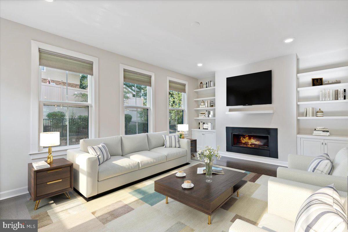 5740 10TH RD N, ARLINGTON, Virginia 22205, 4 Bedrooms Bedrooms, ,3 BathroomsBathrooms,Residential,For sale,5740 10TH RD N,VAAR2061368 MLS # VAAR2061368