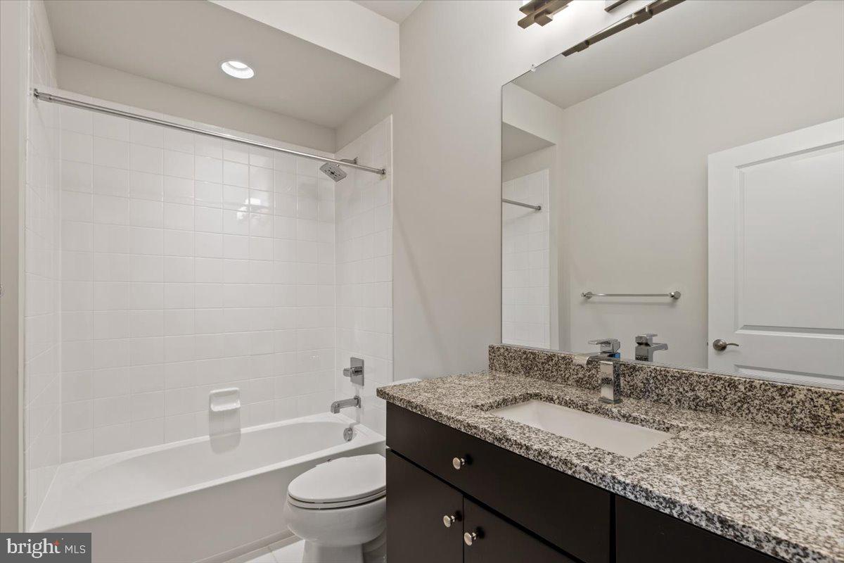 5740 10TH RD N, ARLINGTON, Virginia 22205, 4 Bedrooms Bedrooms, ,3 BathroomsBathrooms,Residential,For sale,5740 10TH RD N,VAAR2061368 MLS # VAAR2061368