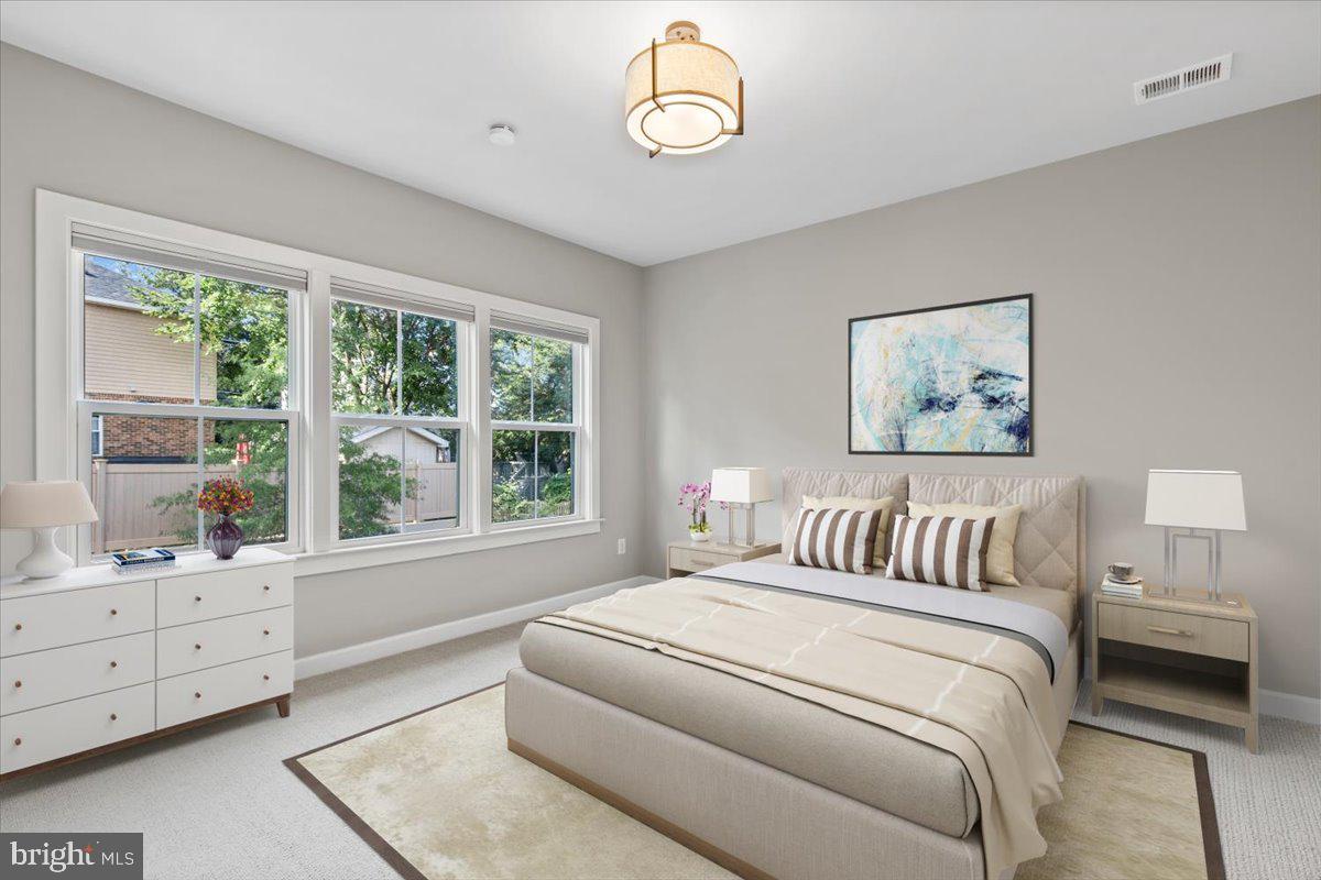 5740 10TH RD N, ARLINGTON, Virginia 22205, 4 Bedrooms Bedrooms, ,3 BathroomsBathrooms,Residential,For sale,5740 10TH RD N,VAAR2061368 MLS # VAAR2061368