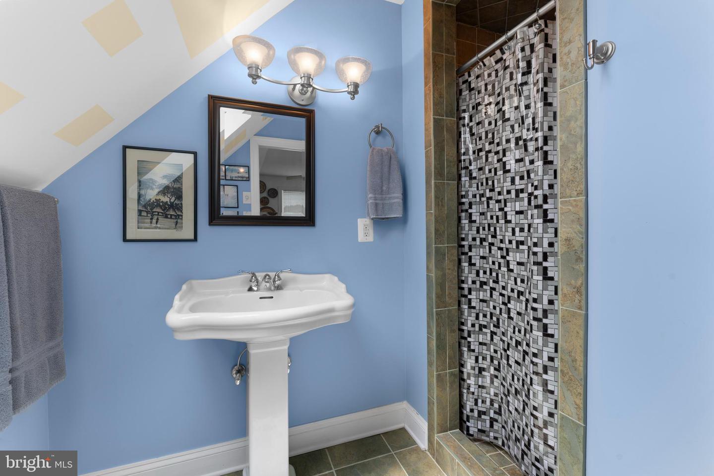 8260 RIVER HILLS LN, RIXEYVILLE, Virginia 22737, 7 Bedrooms Bedrooms, 25 Rooms Rooms,6 BathroomsBathrooms,Residential,For sale,8260 RIVER HILLS LN,VACU2011076 MLS # VACU2011076