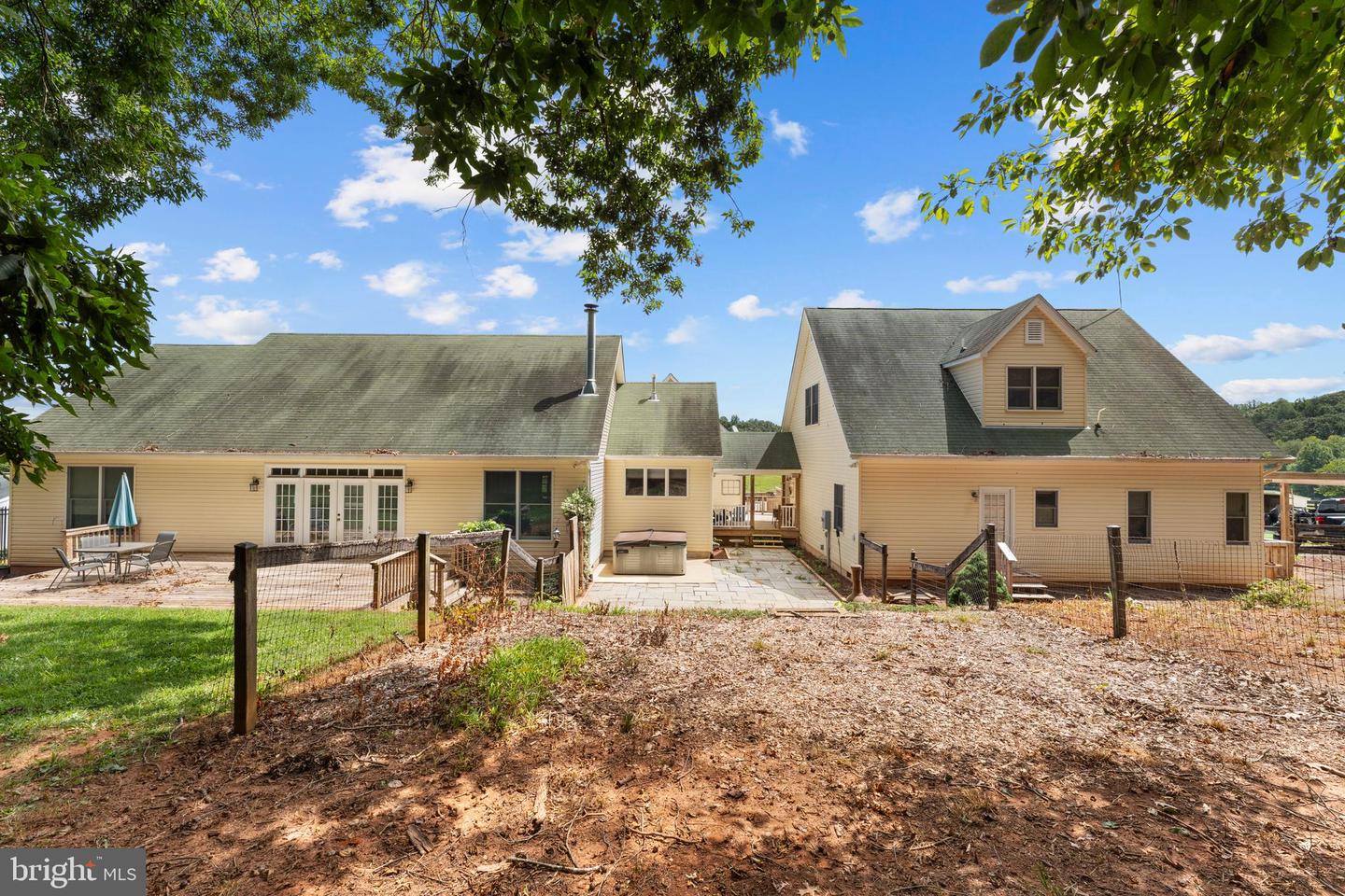 8260 RIVER HILLS LN, RIXEYVILLE, Virginia 22737, 7 Bedrooms Bedrooms, 25 Rooms Rooms,6 BathroomsBathrooms,Residential,For sale,8260 RIVER HILLS LN,VACU2011076 MLS # VACU2011076