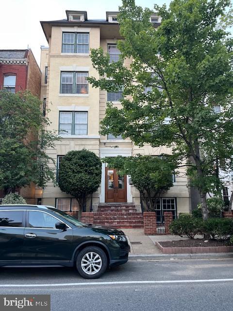 1525 Q ST NW #2, WASHINGTON, District Of Columbia 20009, 2 Bedrooms Bedrooms, ,1 BathroomBathrooms,Residential,For sale,1525 Q ST NW #2,DCDC2212164 MLS # DCDC2212164