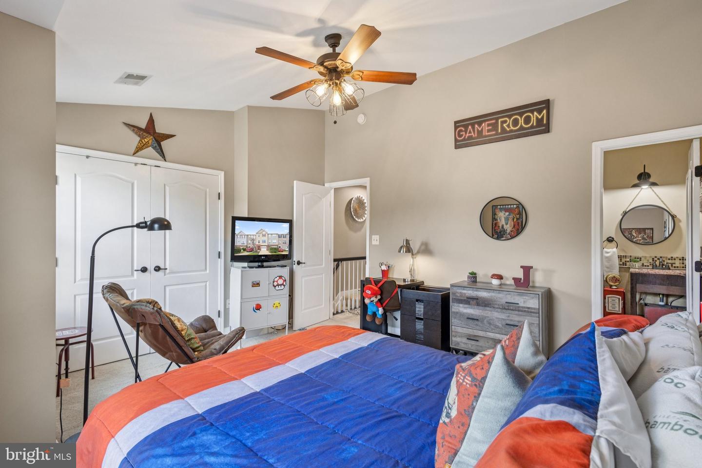 13044 TERMINAL WAY, WOODBRIDGE, Virginia 22193, 2 Bedrooms Bedrooms, ,2 BathroomsBathrooms,Residential,For sale,13044 TERMINAL WAY,VAPW2100052 MLS # VAPW2100052