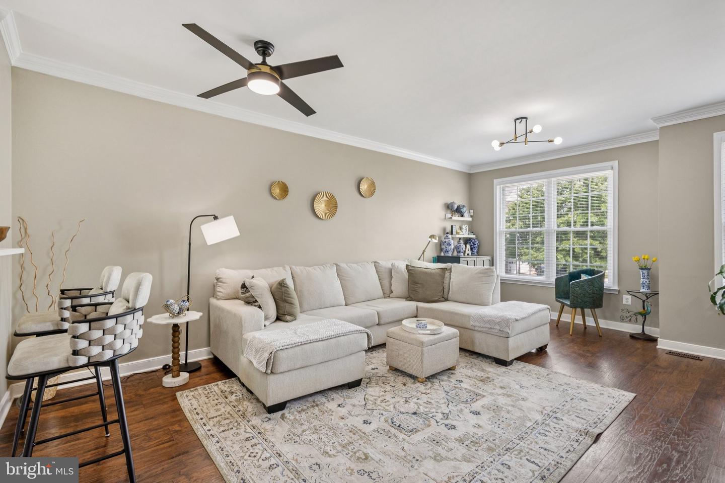 13044 TERMINAL WAY, WOODBRIDGE, Virginia 22193, 2 Bedrooms Bedrooms, ,2 BathroomsBathrooms,Residential,For sale,13044 TERMINAL WAY,VAPW2100052 MLS # VAPW2100052