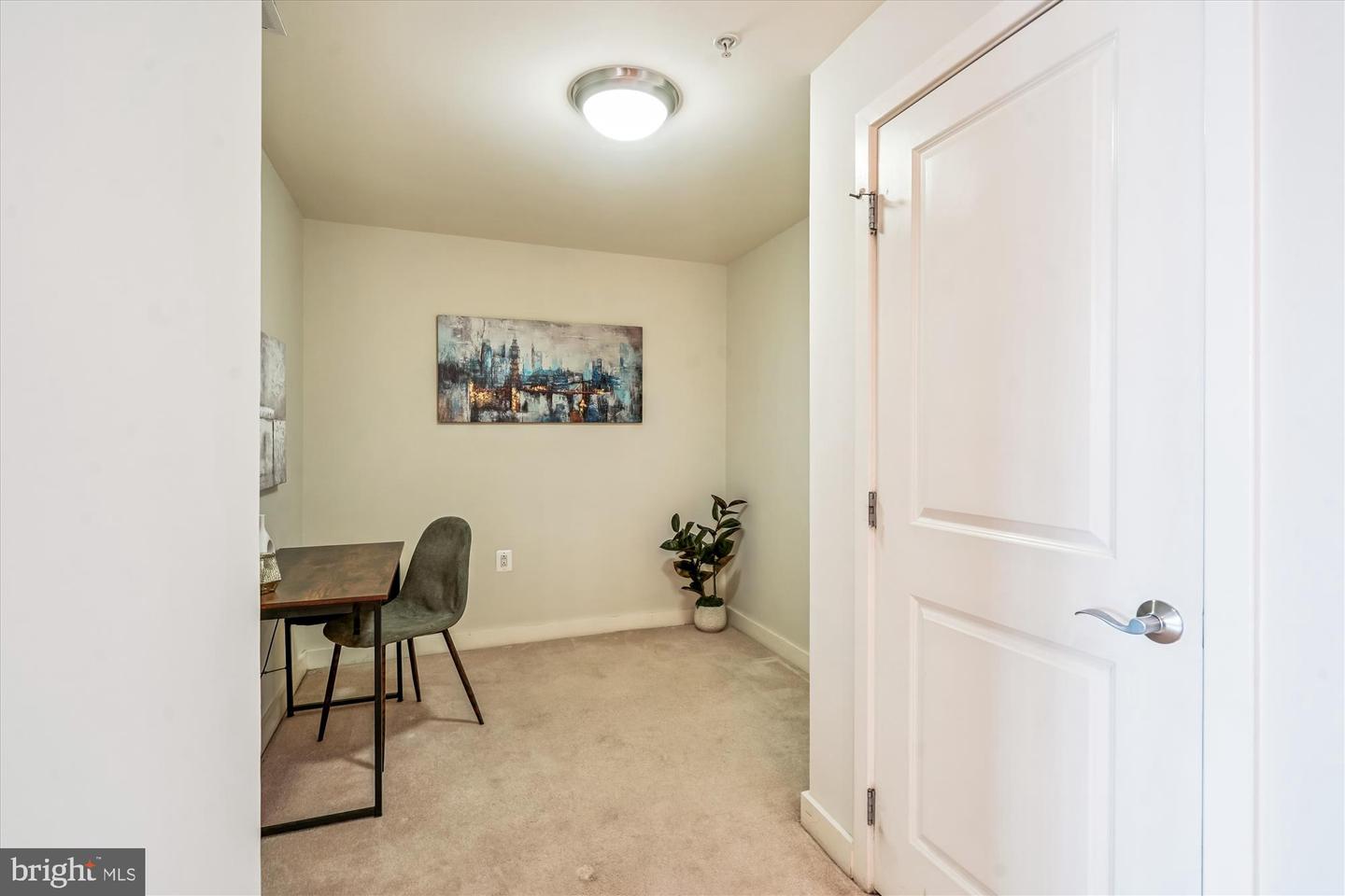 888 N QUINCY ST #1004, ARLINGTON, Virginia 22203, 1 Bedroom Bedrooms, ,1 BathroomBathrooms,Residential,For sale,888 N QUINCY ST #1004,VAAR2061422 MLS # VAAR2061422