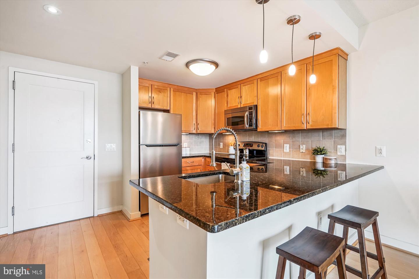 888 N QUINCY ST #1004, ARLINGTON, Virginia 22203, 1 Bedroom Bedrooms, ,1 BathroomBathrooms,Residential,For sale,888 N QUINCY ST #1004,VAAR2061422 MLS # VAAR2061422