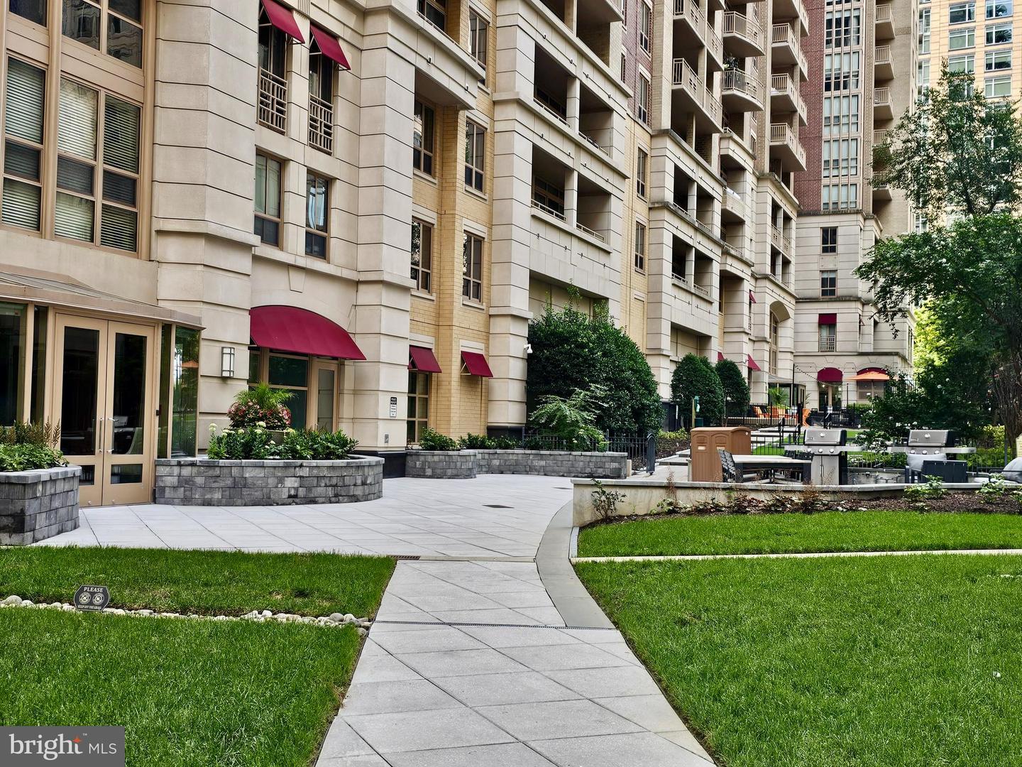888 N QUINCY ST #1004, ARLINGTON, Virginia 22203, 1 Bedroom Bedrooms, ,1 BathroomBathrooms,Residential,For sale,888 N QUINCY ST #1004,VAAR2061422 MLS # VAAR2061422