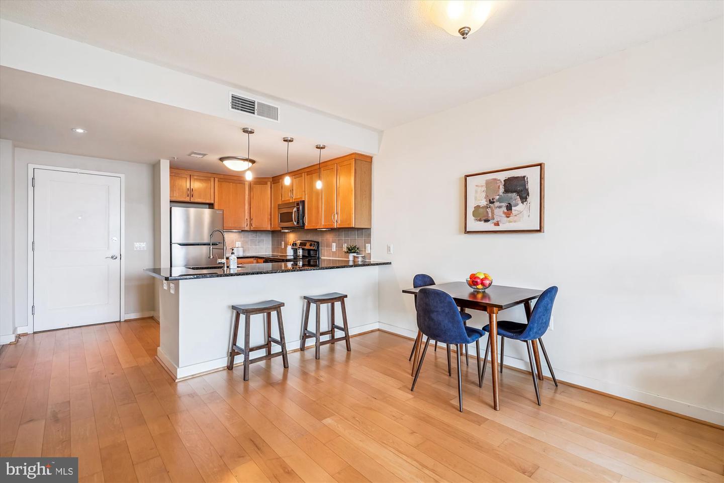 888 N QUINCY ST #1004, ARLINGTON, Virginia 22203, 1 Bedroom Bedrooms, ,1 BathroomBathrooms,Residential,For sale,888 N QUINCY ST #1004,VAAR2061422 MLS # VAAR2061422