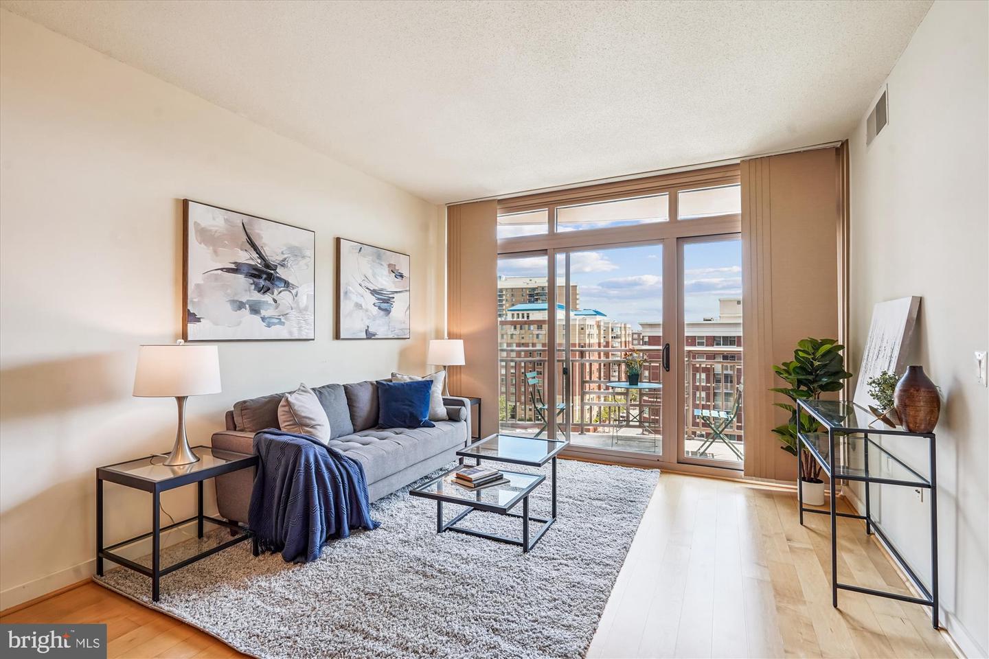 888 N QUINCY ST #1004, ARLINGTON, Virginia 22203, 1 Bedroom Bedrooms, ,1 BathroomBathrooms,Residential,For sale,888 N QUINCY ST #1004,VAAR2061422 MLS # VAAR2061422