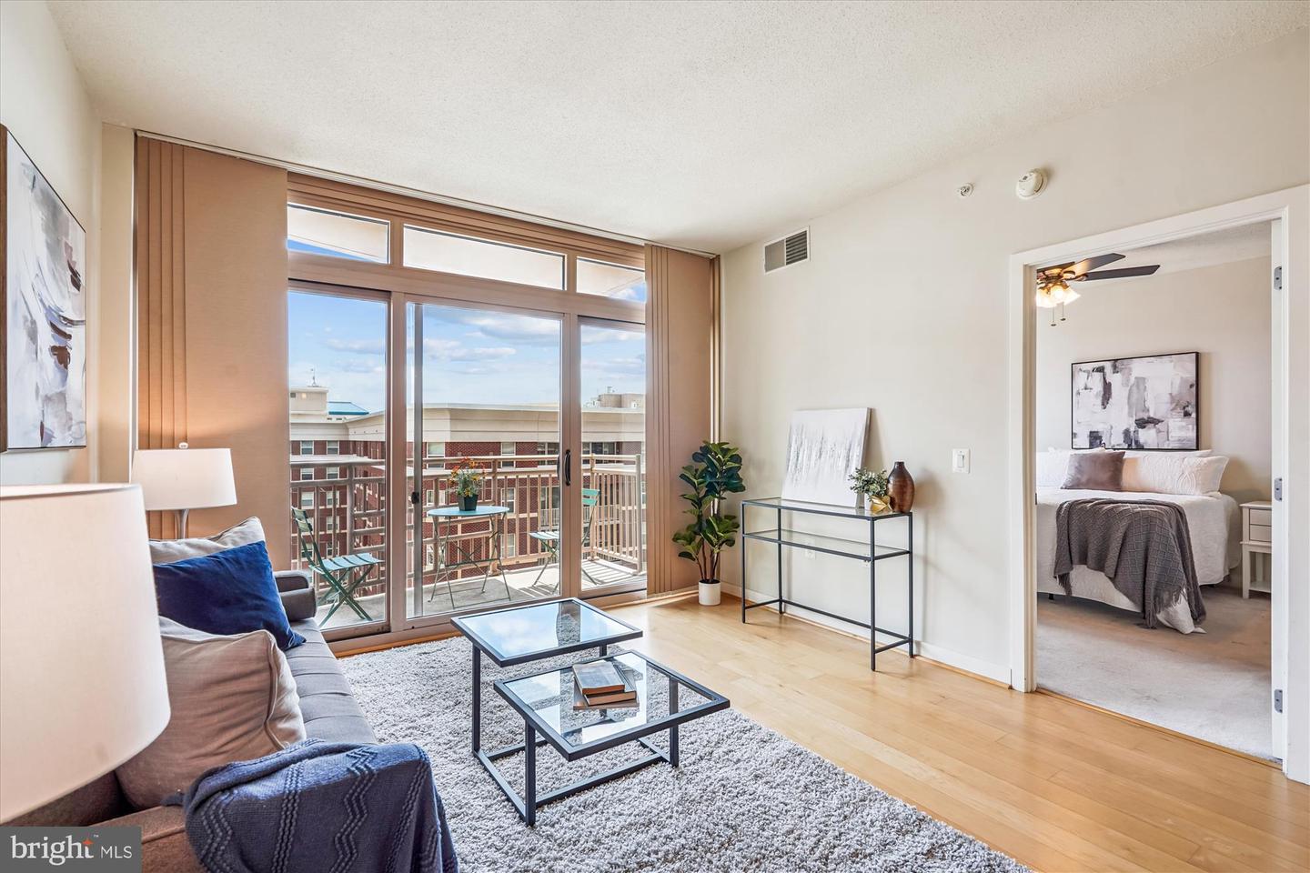 888 N QUINCY ST #1004, ARLINGTON, Virginia 22203, 1 Bedroom Bedrooms, ,1 BathroomBathrooms,Residential,For sale,888 N QUINCY ST #1004,VAAR2061422 MLS # VAAR2061422
