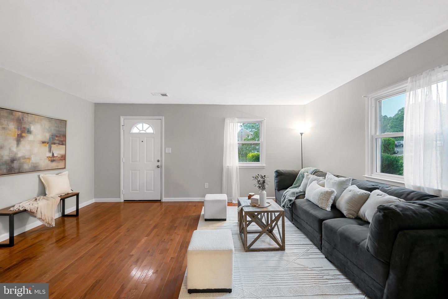 3536 BATH CT, WOODBRIDGE, Virginia 22193, 3 Bedrooms Bedrooms, ,1 BathroomBathrooms,Residential,For sale,3536 BATH CT,VAPW2100084 MLS # VAPW2100084