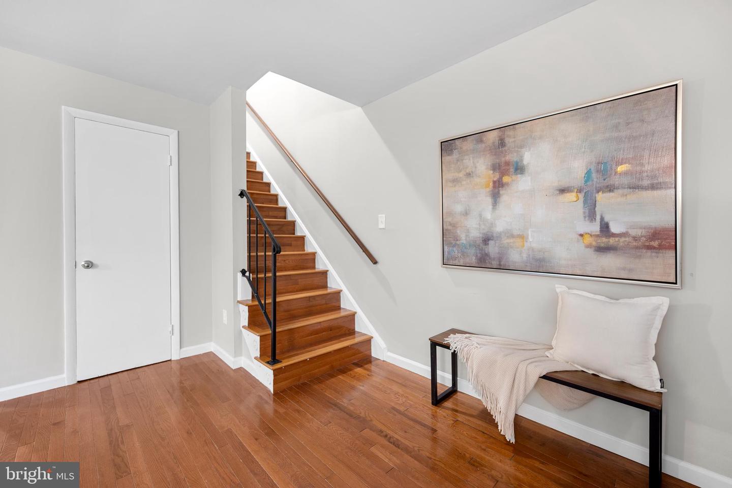 3536 BATH CT, WOODBRIDGE, Virginia 22193, 3 Bedrooms Bedrooms, ,1 BathroomBathrooms,Residential,For sale,3536 BATH CT,VAPW2100084 MLS # VAPW2100084