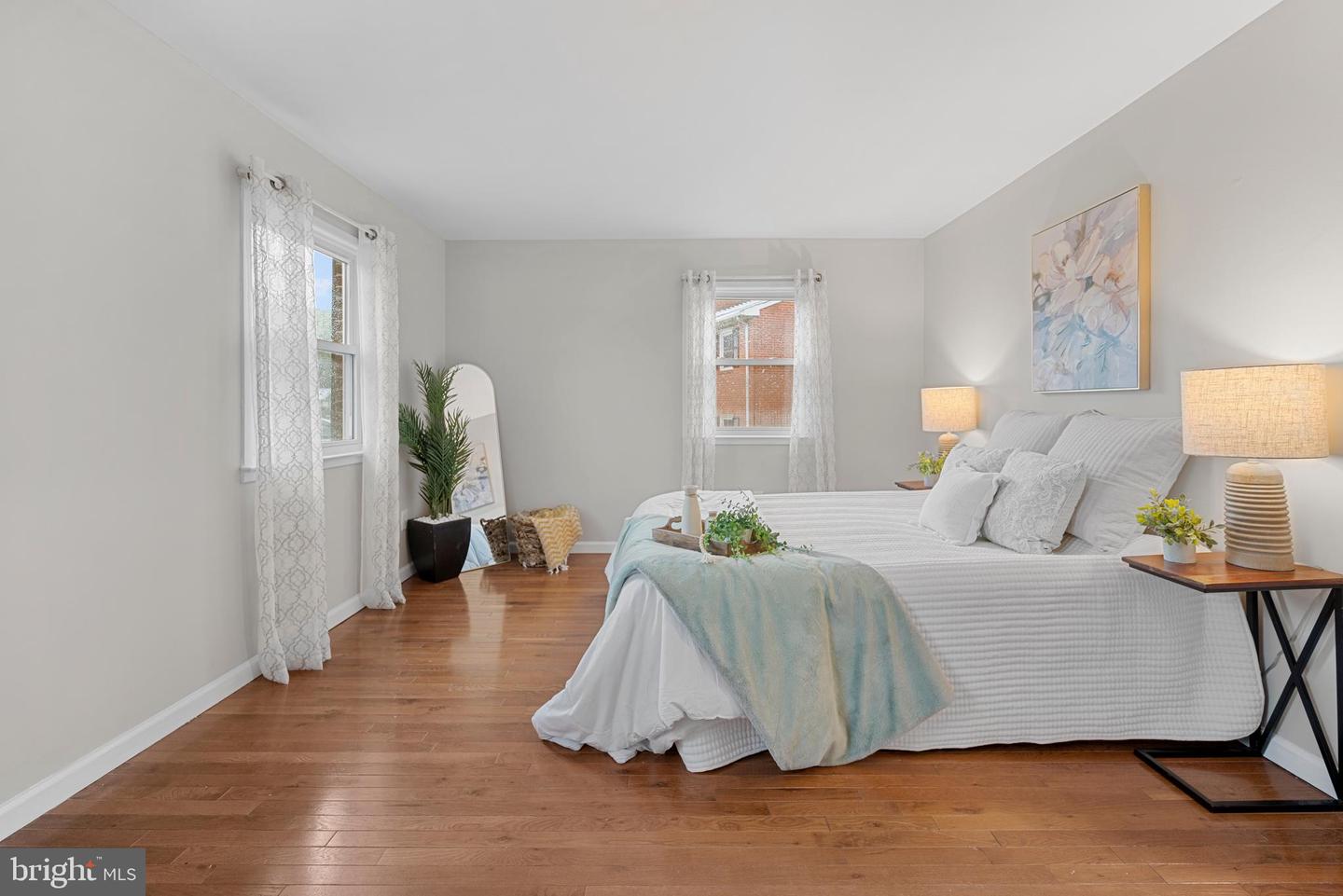 3536 BATH CT, WOODBRIDGE, Virginia 22193, 3 Bedrooms Bedrooms, ,1 BathroomBathrooms,Residential,For sale,3536 BATH CT,VAPW2100084 MLS # VAPW2100084