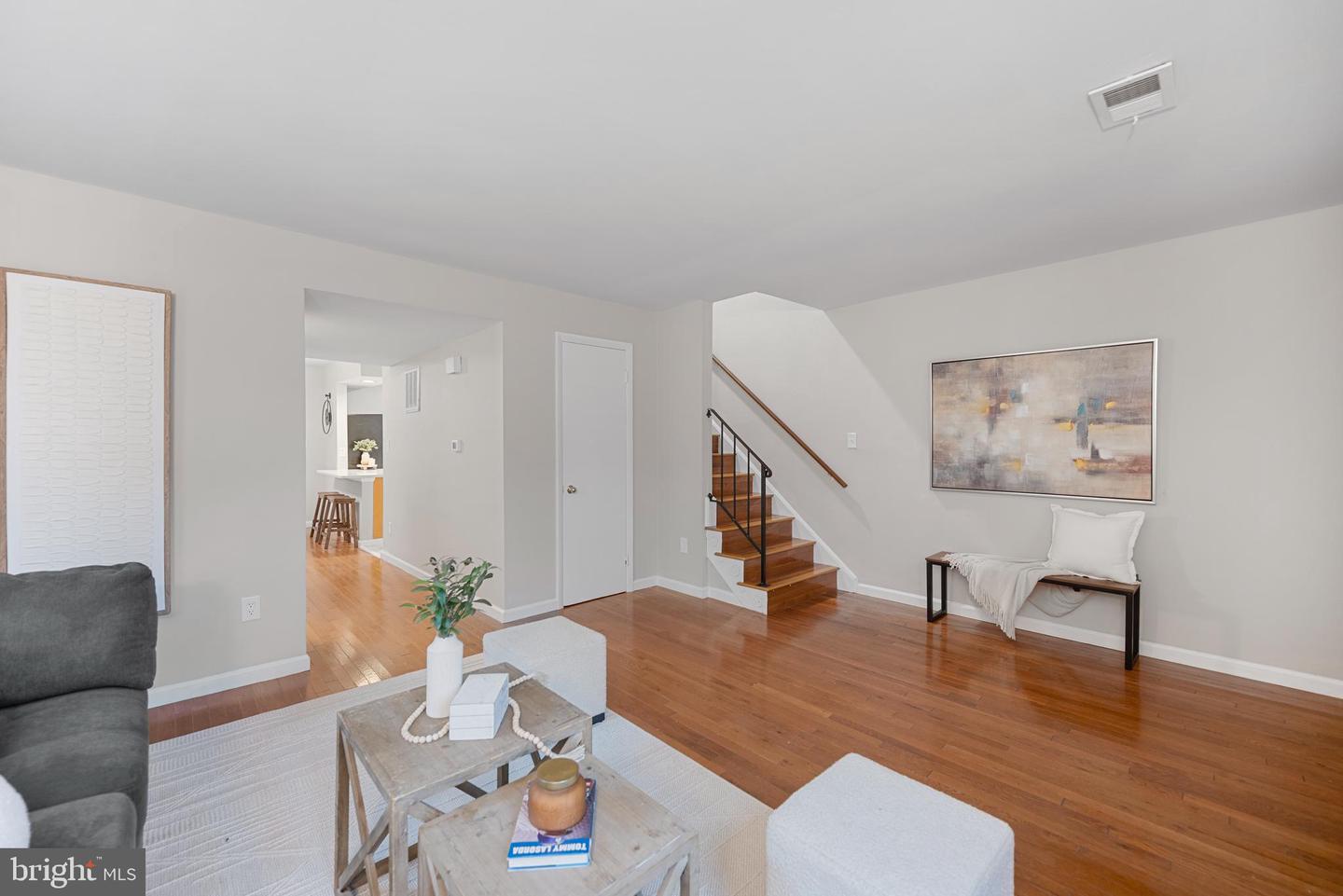3536 BATH CT, WOODBRIDGE, Virginia 22193, 3 Bedrooms Bedrooms, ,1 BathroomBathrooms,Residential,For sale,3536 BATH CT,VAPW2100084 MLS # VAPW2100084