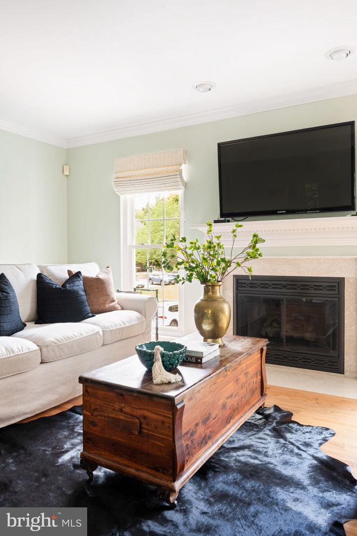 1407 ARGALL PL, ALEXANDRIA, Virginia 22314, 3 Bedrooms Bedrooms, ,2 BathroomsBathrooms,Residential,For sale,1407 ARGALL PL,VAAX2047894 MLS # VAAX2047894