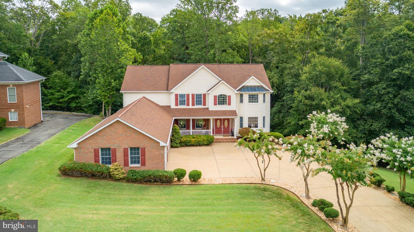 1001 FEATHERSTON CT, FREDERICKSBURG, Virginia 22401, 5 Bedrooms Bedrooms, ,4 BathroomsBathrooms,Residential,For sale,1001 FEATHERSTON CT,VAFB2008660 MLS # VAFB2008660