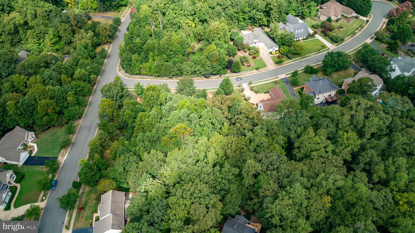 1001 FEATHERSTON CT, FREDERICKSBURG, Virginia 22401, 5 Bedrooms Bedrooms, ,4 BathroomsBathrooms,Residential,For sale,1001 FEATHERSTON CT,VAFB2008660 MLS # VAFB2008660