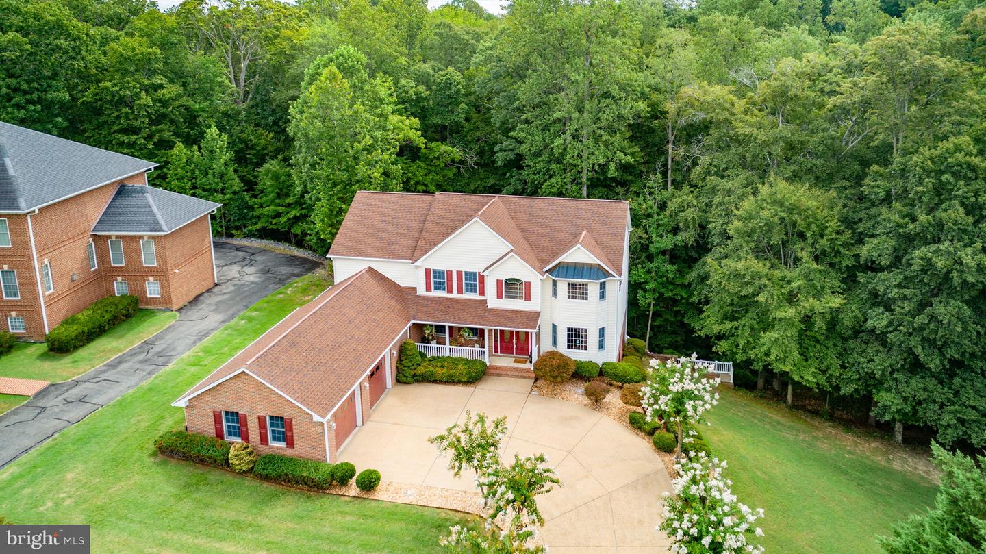 1001 FEATHERSTON CT, FREDERICKSBURG, Virginia 22401, 5 Bedrooms Bedrooms, ,4 BathroomsBathrooms,Residential,For sale,1001 FEATHERSTON CT,VAFB2008660 MLS # VAFB2008660