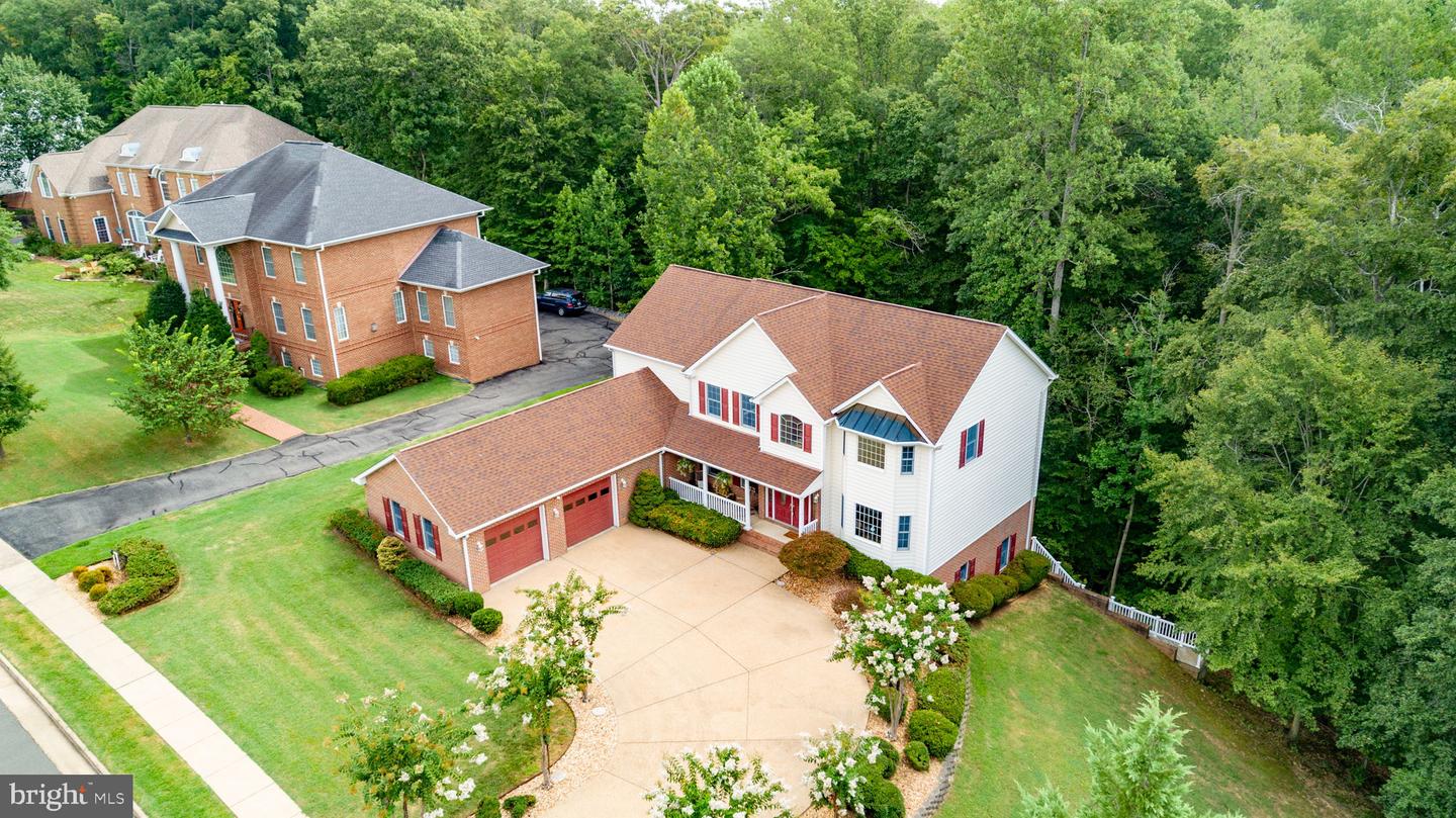 1001 FEATHERSTON CT, FREDERICKSBURG, Virginia 22401, 5 Bedrooms Bedrooms, ,4 BathroomsBathrooms,Residential,For sale,1001 FEATHERSTON CT,VAFB2008660 MLS # VAFB2008660