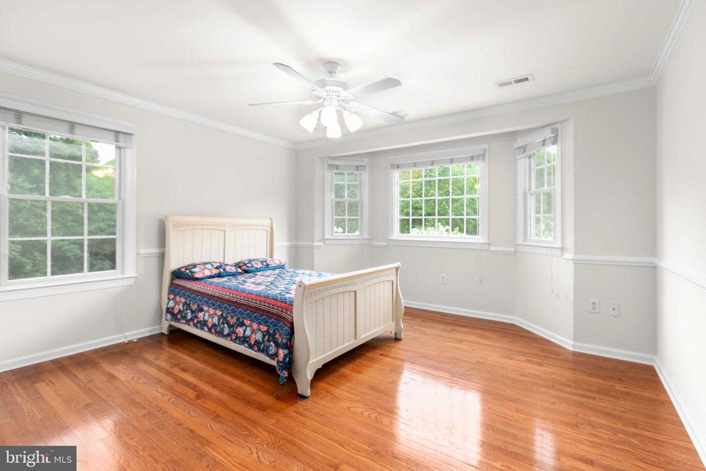 1001 FEATHERSTON CT, FREDERICKSBURG, Virginia 22401, 5 Bedrooms Bedrooms, ,4 BathroomsBathrooms,Residential,For sale,1001 FEATHERSTON CT,VAFB2008660 MLS # VAFB2008660