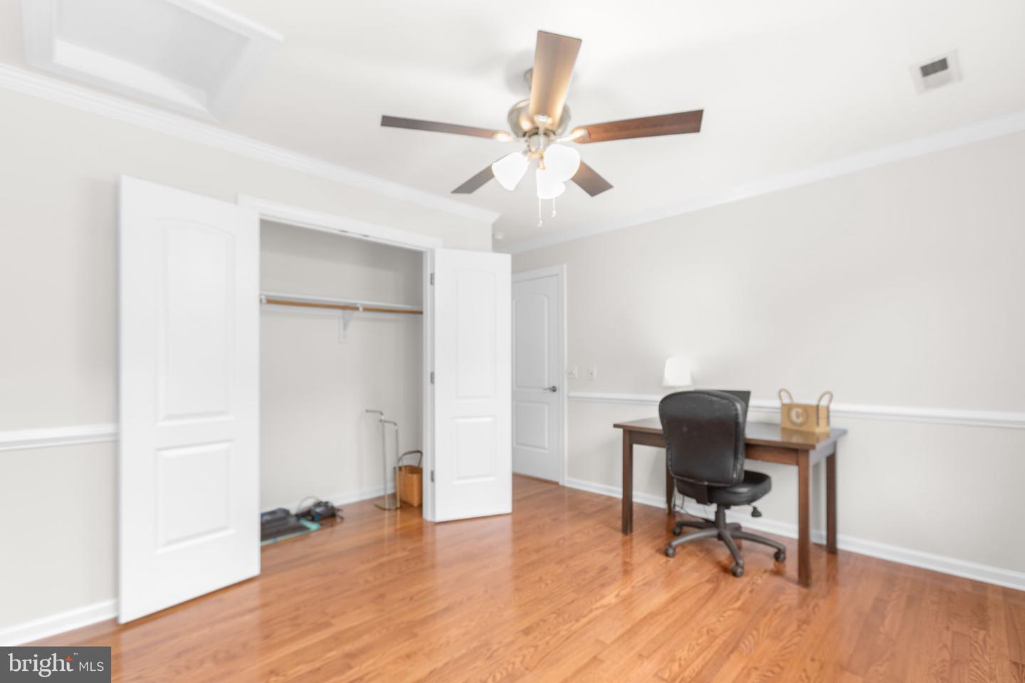 1001 FEATHERSTON CT, FREDERICKSBURG, Virginia 22401, 5 Bedrooms Bedrooms, ,4 BathroomsBathrooms,Residential,For sale,1001 FEATHERSTON CT,VAFB2008660 MLS # VAFB2008660