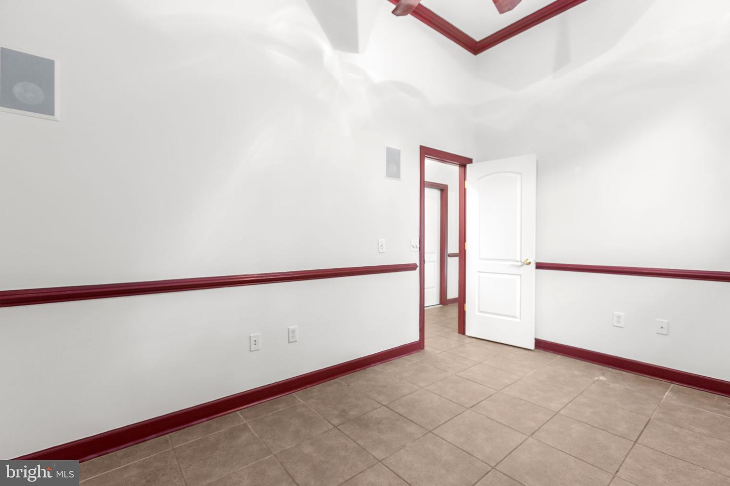 1001 FEATHERSTON CT, FREDERICKSBURG, Virginia 22401, 5 Bedrooms Bedrooms, ,4 BathroomsBathrooms,Residential,For sale,1001 FEATHERSTON CT,VAFB2008660 MLS # VAFB2008660
