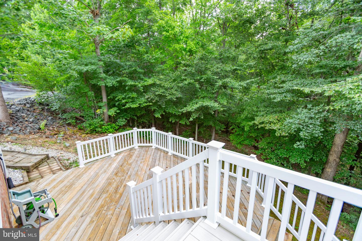 1001 FEATHERSTON CT, FREDERICKSBURG, Virginia 22401, 5 Bedrooms Bedrooms, ,4 BathroomsBathrooms,Residential,For sale,1001 FEATHERSTON CT,VAFB2008660 MLS # VAFB2008660