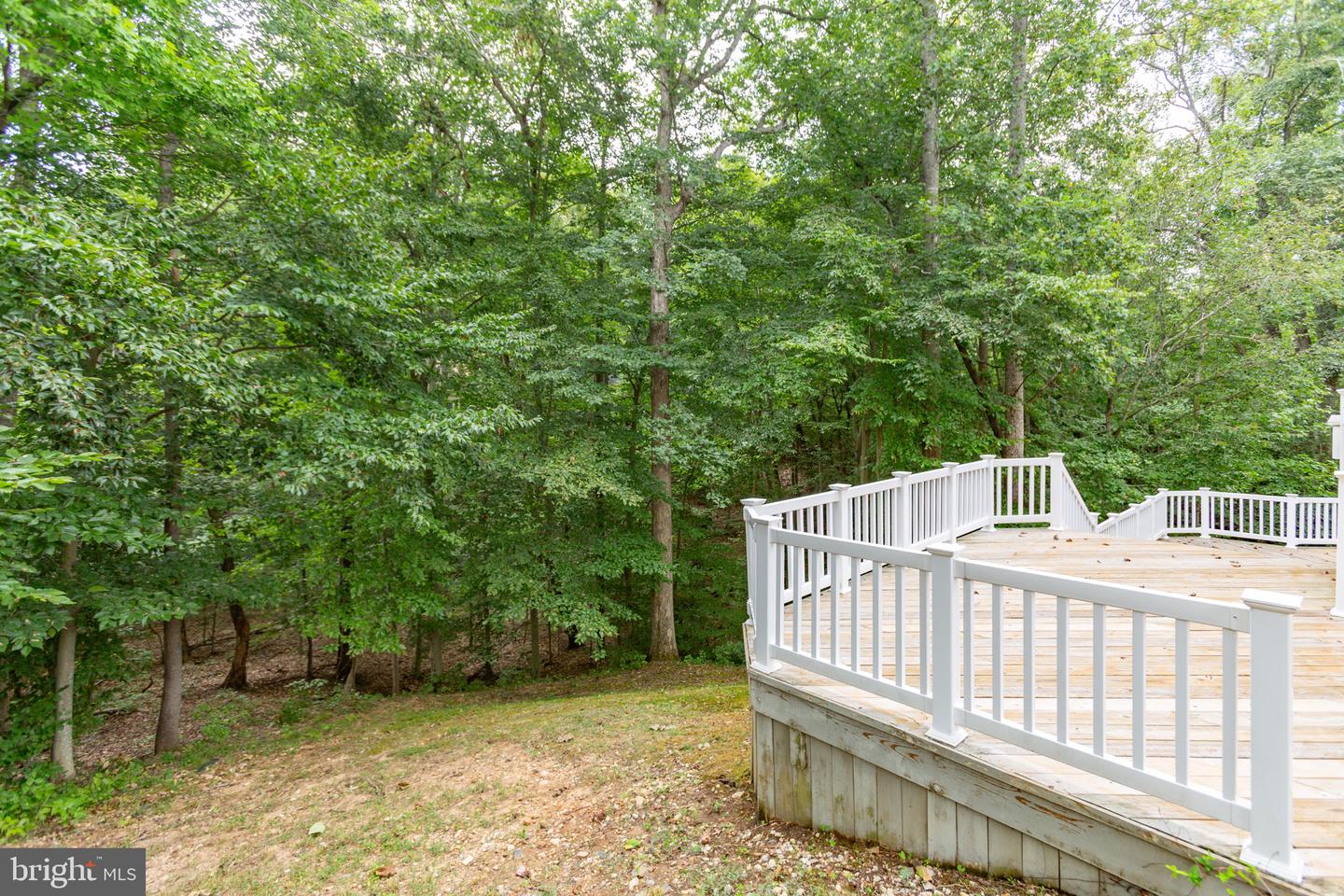 1001 FEATHERSTON CT, FREDERICKSBURG, Virginia 22401, 5 Bedrooms Bedrooms, ,4 BathroomsBathrooms,Residential,For sale,1001 FEATHERSTON CT,VAFB2008660 MLS # VAFB2008660