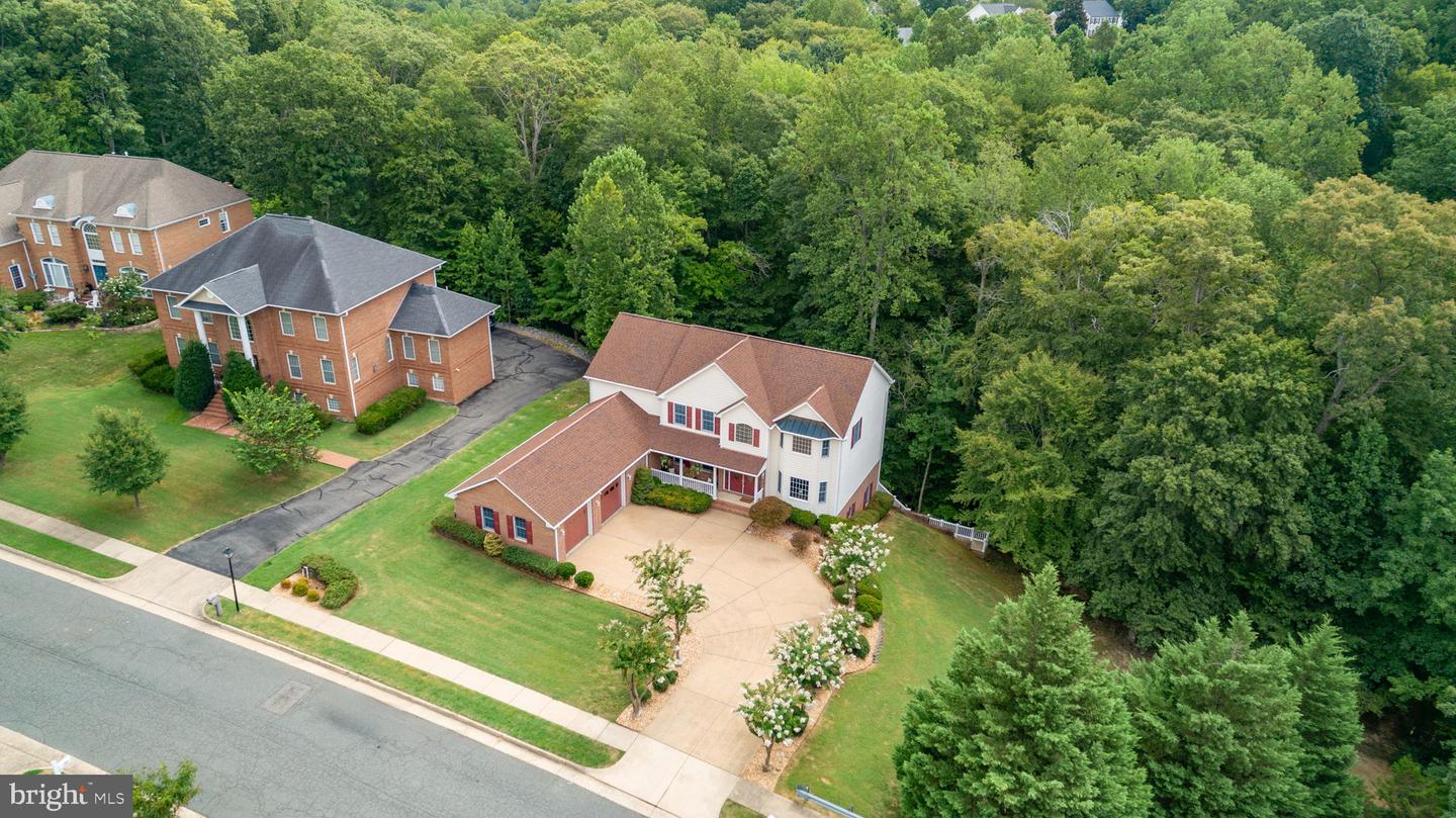 1001 FEATHERSTON CT, FREDERICKSBURG, Virginia 22401, 5 Bedrooms Bedrooms, ,4 BathroomsBathrooms,Residential,For sale,1001 FEATHERSTON CT,VAFB2008660 MLS # VAFB2008660