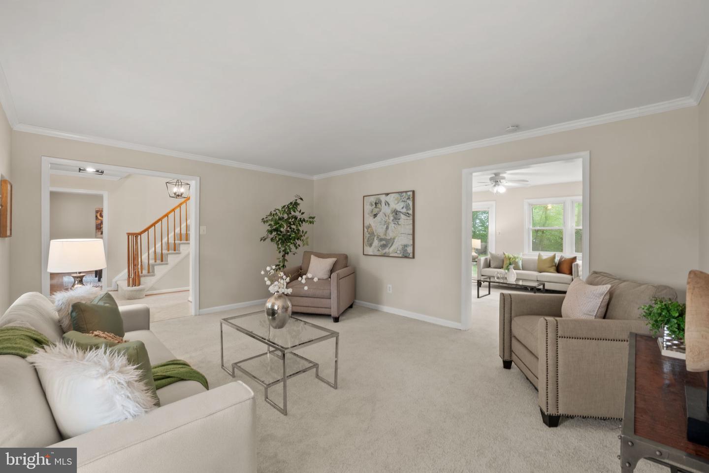 6203 OTTER RUN RD, CLIFTON, Virginia 20124, 4 Bedrooms Bedrooms, ,3 BathroomsBathrooms,Residential,For sale,6203 OTTER RUN RD,VAFX2257928 MLS # VAFX2257928