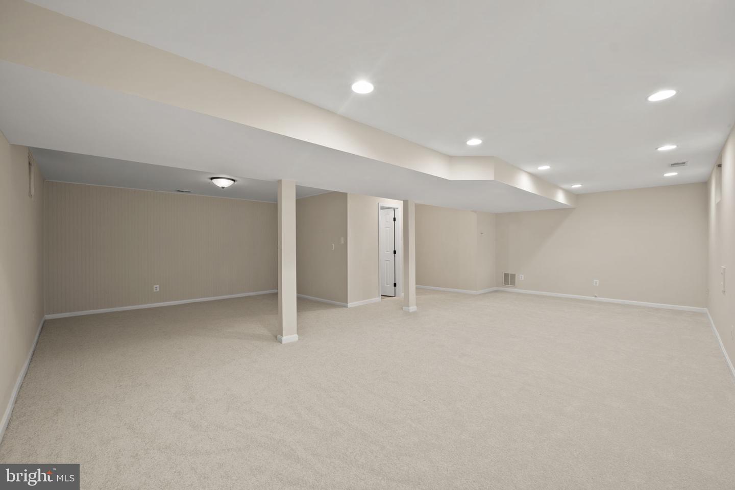 6203 OTTER RUN RD, CLIFTON, Virginia 20124, 4 Bedrooms Bedrooms, ,3 BathroomsBathrooms,Residential,For sale,6203 OTTER RUN RD,VAFX2257928 MLS # VAFX2257928