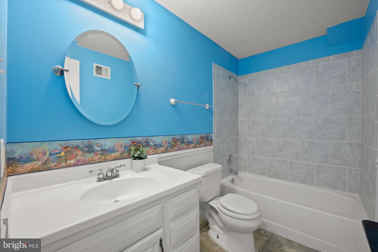 6203 OTTER RUN RD, CLIFTON, Virginia 20124, 4 Bedrooms Bedrooms, ,3 BathroomsBathrooms,Residential,For sale,6203 OTTER RUN RD,VAFX2257928 MLS # VAFX2257928