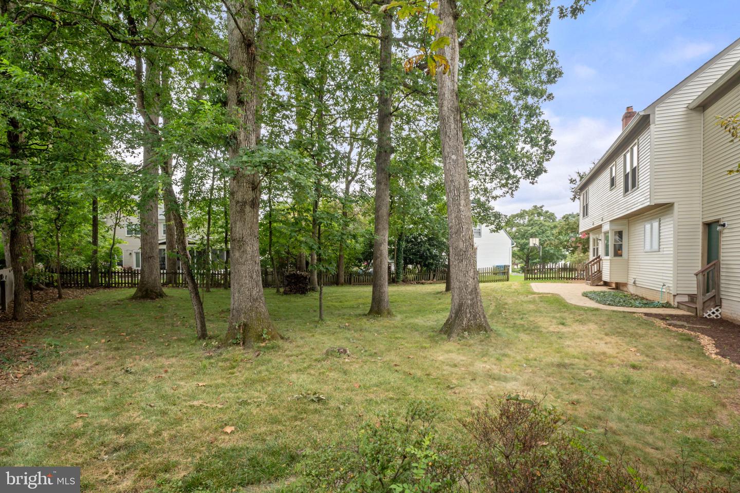 6203 OTTER RUN RD, CLIFTON, Virginia 20124, 4 Bedrooms Bedrooms, ,3 BathroomsBathrooms,Residential,For sale,6203 OTTER RUN RD,VAFX2257928 MLS # VAFX2257928