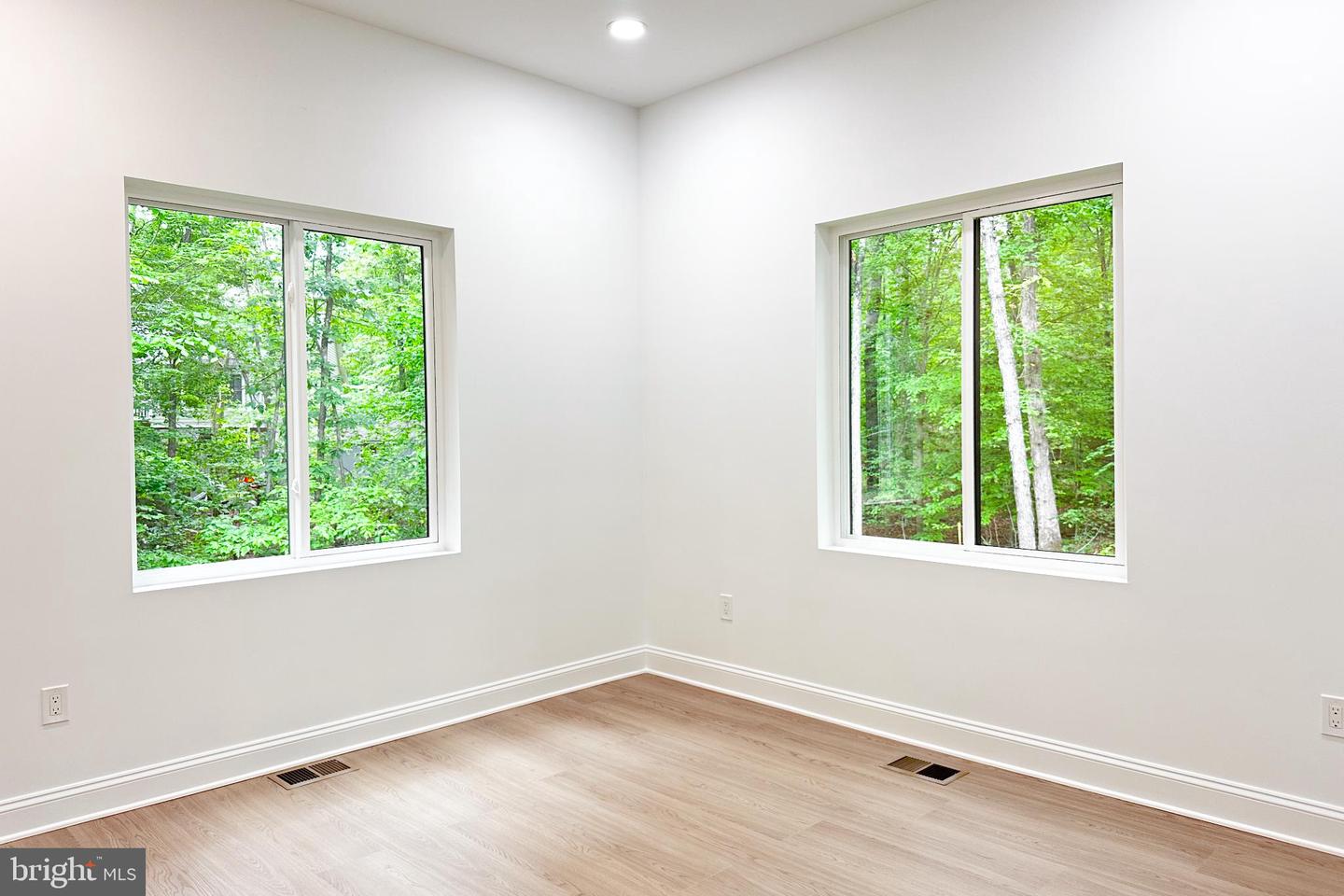 6103 BELMONT, MINERAL, Virginia 23117, 3 Bedrooms Bedrooms, 6 Rooms Rooms,3 BathroomsBathrooms,Residential,For sale,6103 BELMONT,VASP2034996 MLS # VASP2034996