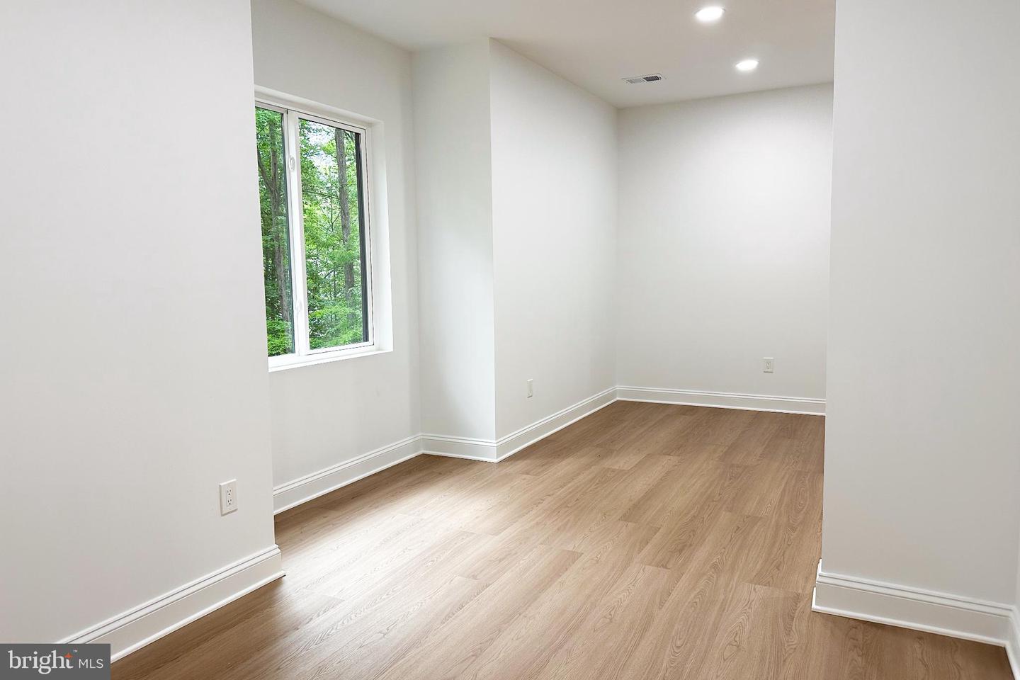 6103 BELMONT, MINERAL, Virginia 23117, 3 Bedrooms Bedrooms, 6 Rooms Rooms,3 BathroomsBathrooms,Residential,For sale,6103 BELMONT,VASP2034996 MLS # VASP2034996