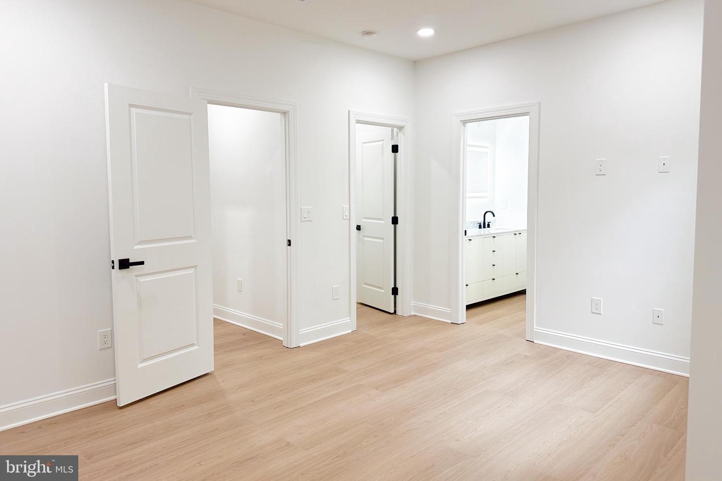 6103 BELMONT, MINERAL, Virginia 23117, 3 Bedrooms Bedrooms, 6 Rooms Rooms,3 BathroomsBathrooms,Residential,For sale,6103 BELMONT,VASP2034996 MLS # VASP2034996
