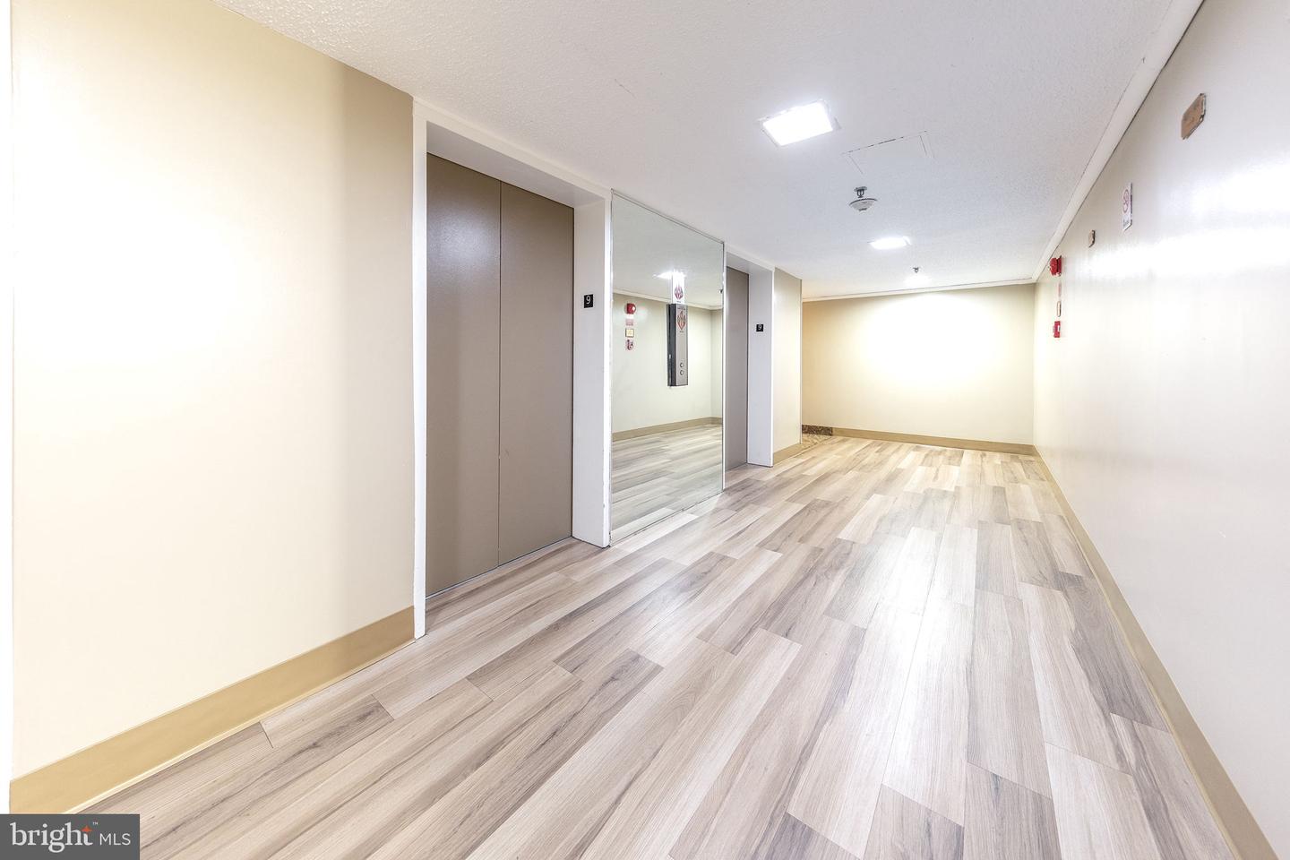 5911 EDSALL RD #912, ALEXANDRIA, Virginia 22304, 2 Bedrooms Bedrooms, ,2 BathroomsBathrooms,Residential,For sale,5911 EDSALL RD #912,VAAX2047956 MLS # VAAX2047956