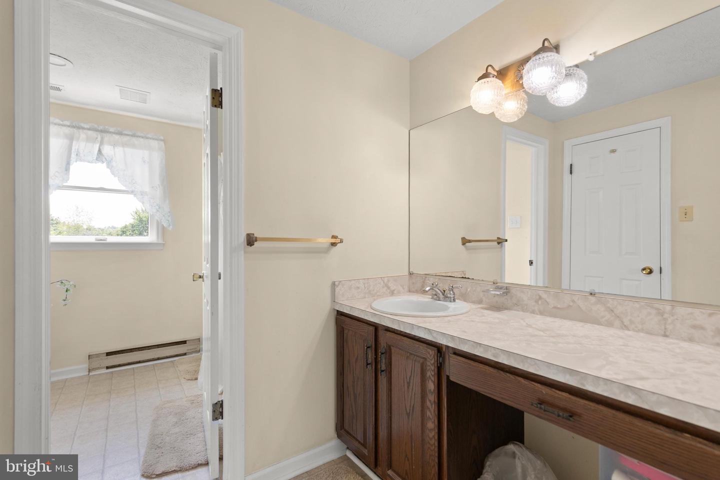 100 DOGWOOD LN, STEPHENSON, Virginia 22656, 4 Bedrooms Bedrooms, 8 Rooms Rooms,3 BathroomsBathrooms,Residential,For sale,100 DOGWOOD LN,VAFV2035752 MLS # VAFV2035752