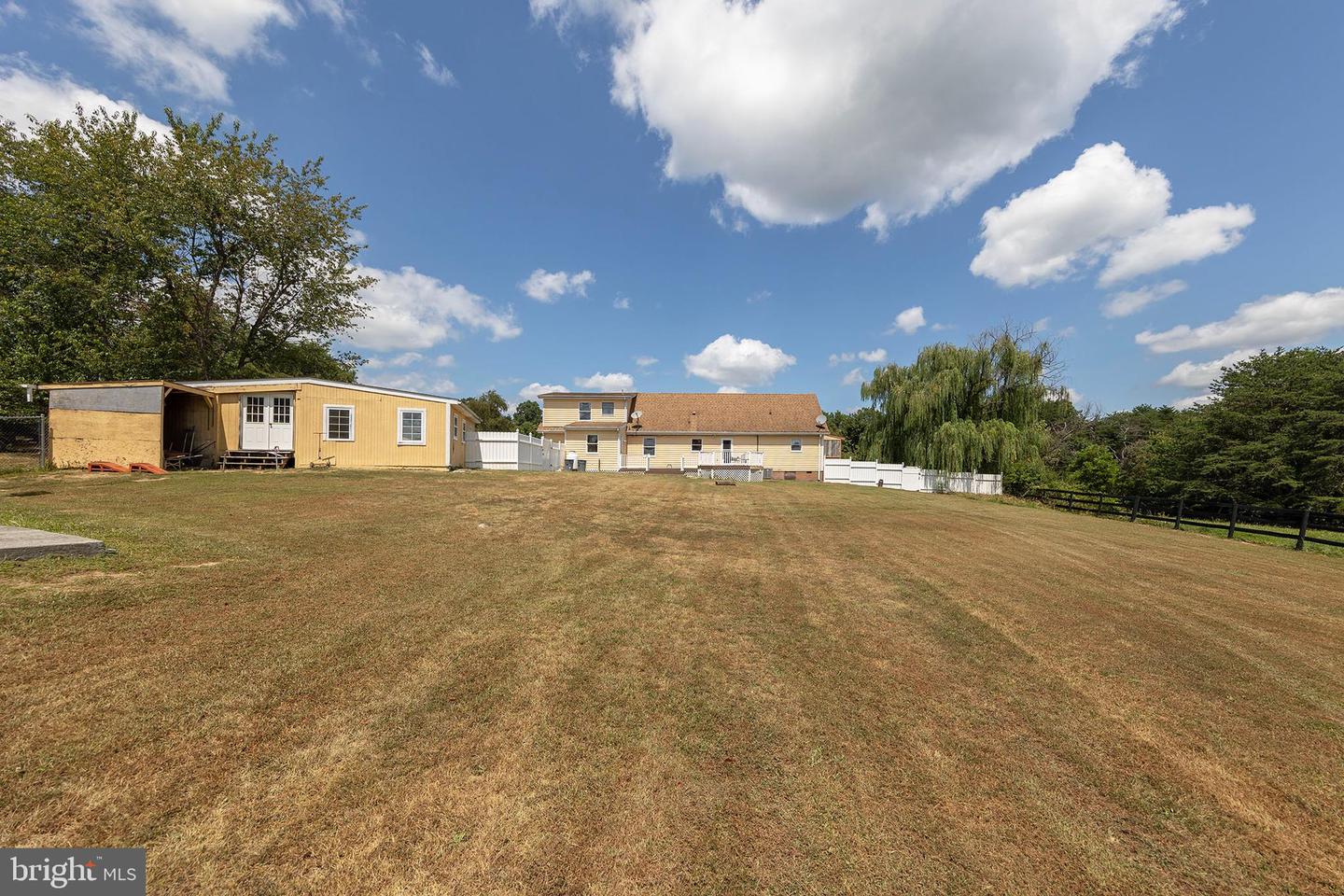 100 DOGWOOD LN, STEPHENSON, Virginia 22656, 4 Bedrooms Bedrooms, 8 Rooms Rooms,3 BathroomsBathrooms,Residential,For sale,100 DOGWOOD LN,VAFV2035752 MLS # VAFV2035752