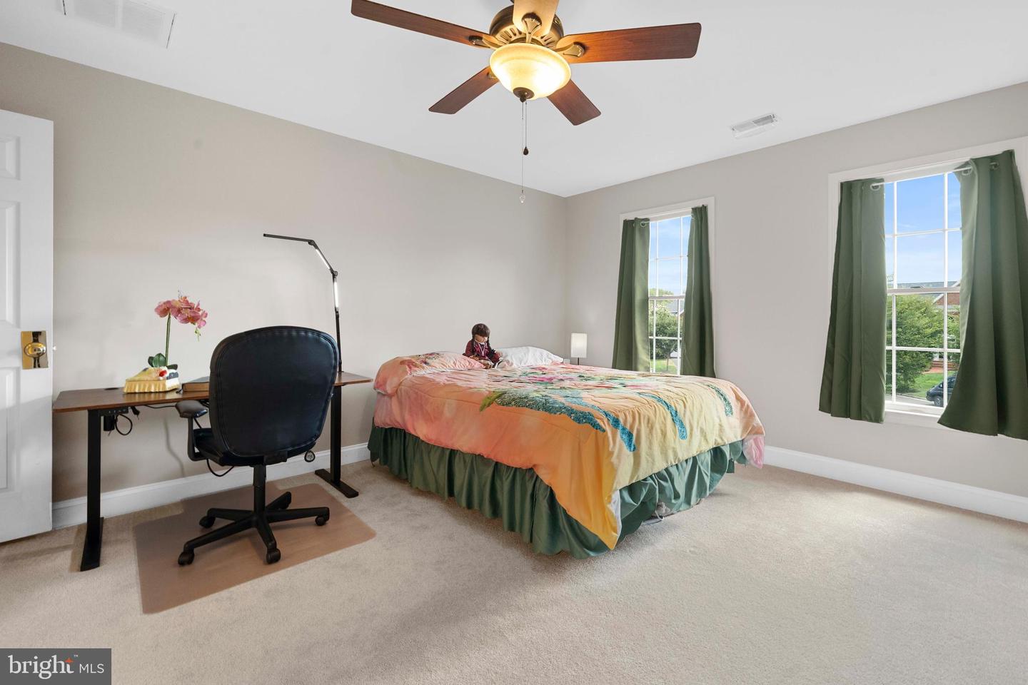 5908 INTERLACHEN CT, HAYMARKET, Virginia 20169, 4 Bedrooms Bedrooms, ,4 BathroomsBathrooms,Residential,For sale,5908 INTERLACHEN CT,VAPW2100244 MLS # VAPW2100244