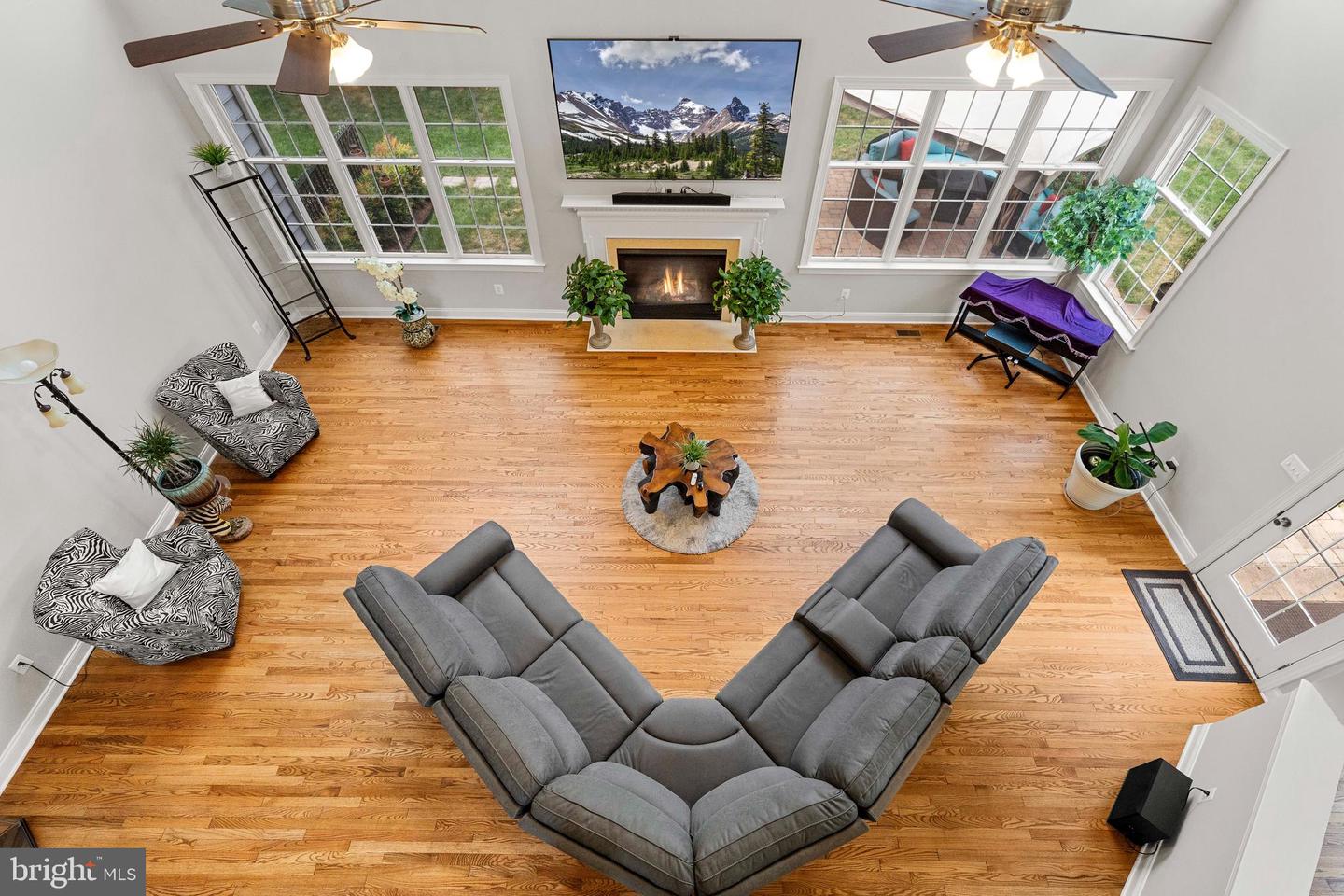 5908 INTERLACHEN CT, HAYMARKET, Virginia 20169, 4 Bedrooms Bedrooms, ,4 BathroomsBathrooms,Residential,For sale,5908 INTERLACHEN CT,VAPW2100244 MLS # VAPW2100244