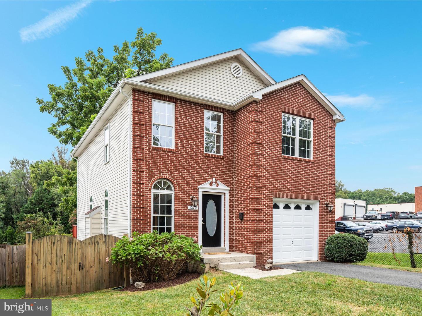 10631 WEST DR, FAIRFAX, Virginia 22030, 3 Bedrooms Bedrooms, ,2 BathroomsBathrooms,Residential,For sale,10631 WEST DR,VAFC2006696 MLS # VAFC2006696