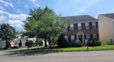 4759 WERMUTH WAY, WOODBRIDGE, Virginia 22192, 4 Bedrooms Bedrooms, 9 Rooms Rooms,3 BathroomsBathrooms,Residential,For sale,4759 WERMUTH WAY,VAPW2100320 MLS # VAPW2100320