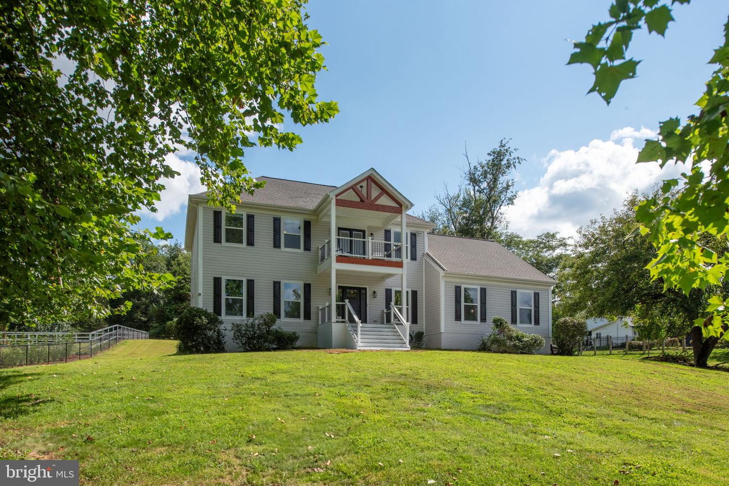 7095 SIGNAL HILL RD, MANASSAS, Virginia 20111, 5 Bedrooms Bedrooms, ,4 BathroomsBathrooms,Residential,For sale,7095 SIGNAL HILL RD,VAPW2100352 MLS # VAPW2100352